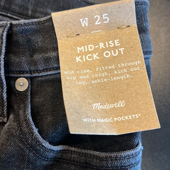 NWT Madewell Kick Out Crop Jeans - Picture 6 of 7
